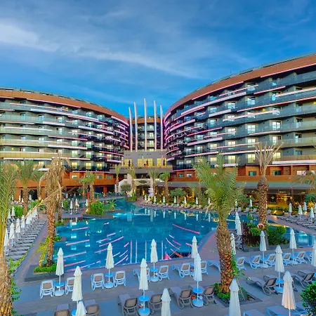 Calyptus Kirman Premium Hotel